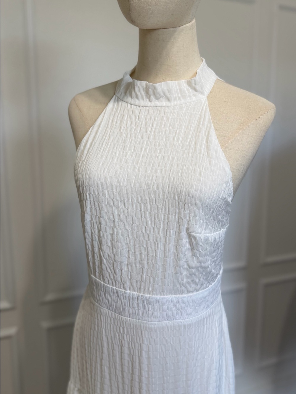 Sleeveless White One-Shoulder Textured Halter Dress